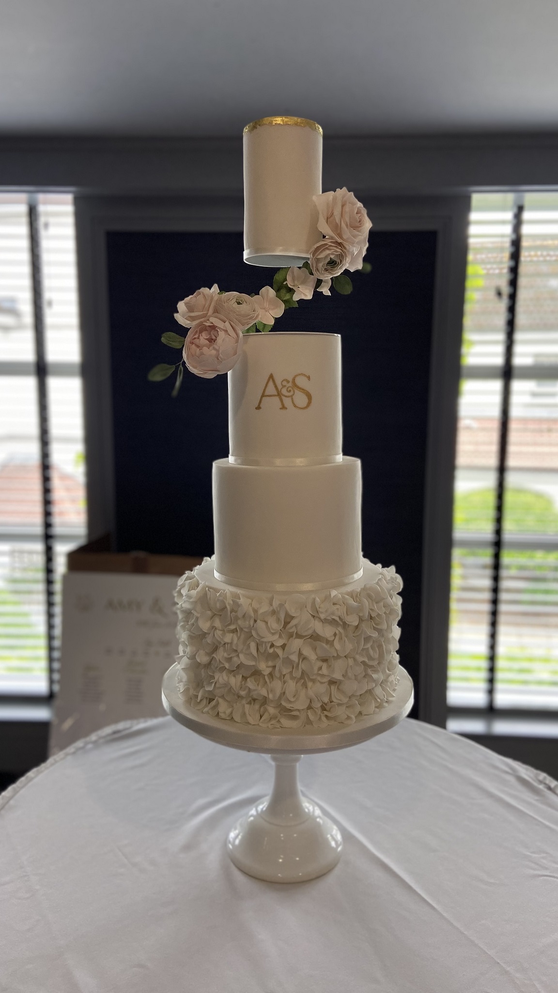 Luxury wedding cake floating tier sugar flowers The Marcliffe Aberdeen Scotland