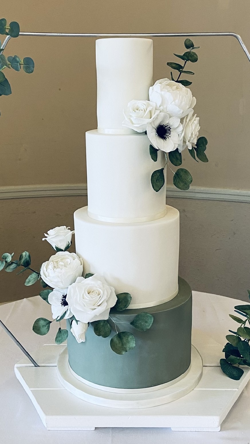 fresh Green white wedding cake sugar flowers Maryculter House Aberdeen Scotland